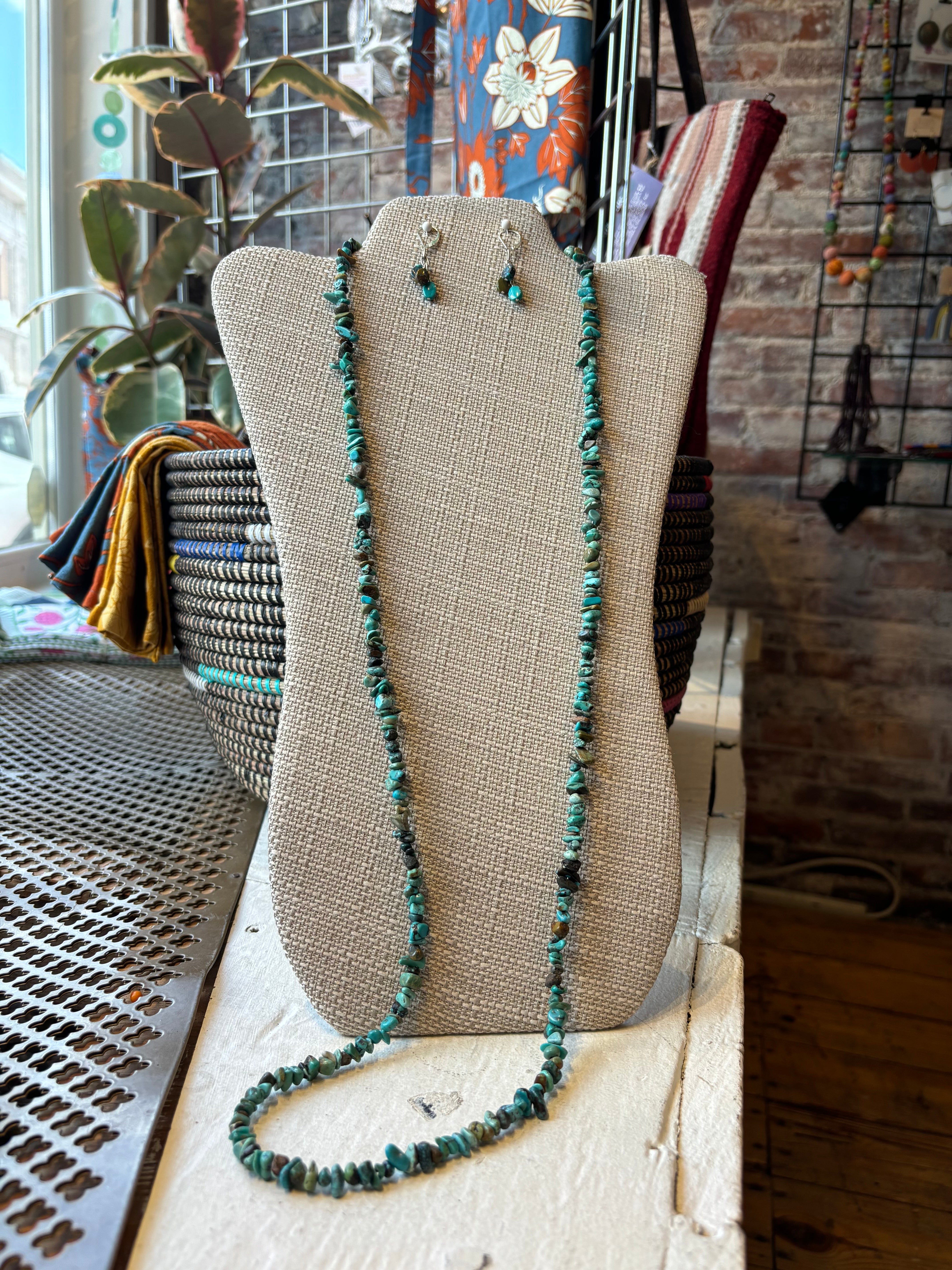 Santo Domingo Pueblo Turquoise Necklace